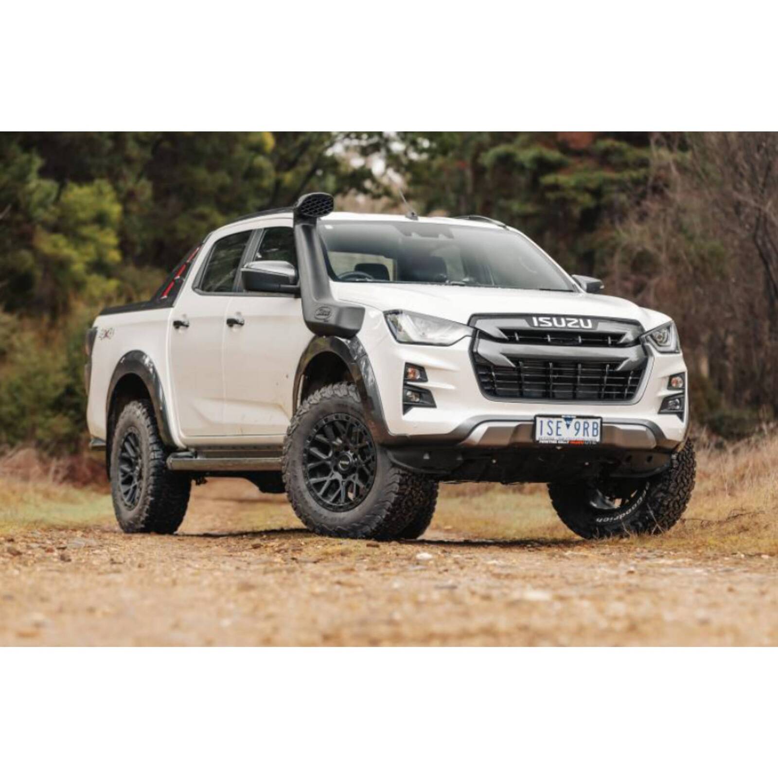 Safari Snorkel for Isuzu D-MAX (06/2020 - on), MU-X (06/2021 - on) image